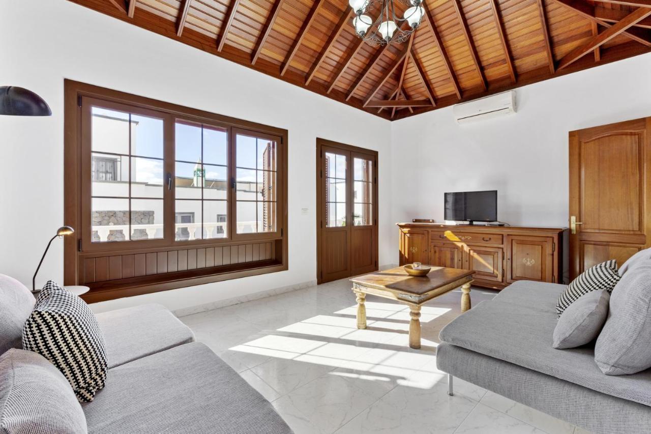Villa Reymar Тіас Екстер'єр фото