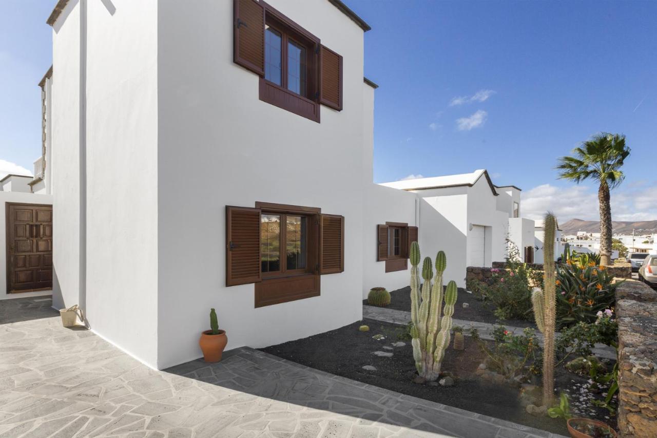 Villa Reymar Тіас Екстер'єр фото